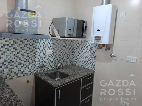 Imagen 3 de 25 de Casa - Jose Marmol