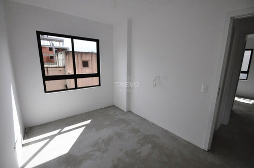 Apartamento - Novo Mundo - Ref: 2527 - V-2527