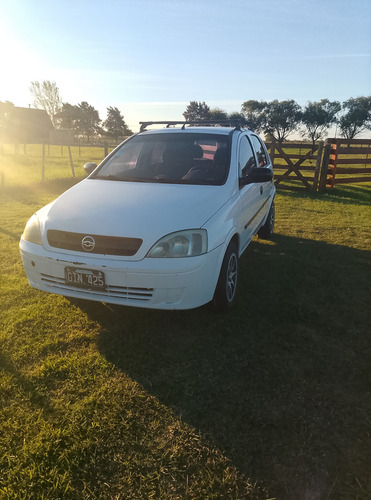 Chevrolet Corsa 1.8 Gl Aa Dh 5P