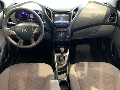 Hyundai HB20S C.Style/C.Plus1.6 Flex 16V Aut. 4p