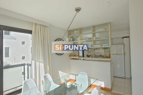 Imagen 4 de 18 de Apartamento De 3 Dormitorios En Playa Brava