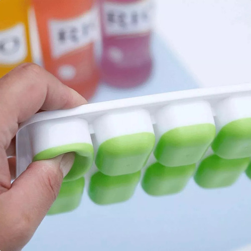 2 Formas De Gelo Cubo C Tampa Rígida Flexível Fundo Silicone Cor Amarelo E Verde Cores Rosa E Rosa