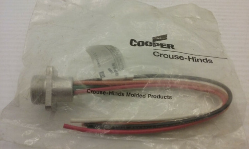 Cooper 5000111-2 Cable Assembly Connector 5 Pin 600v 8a Nib