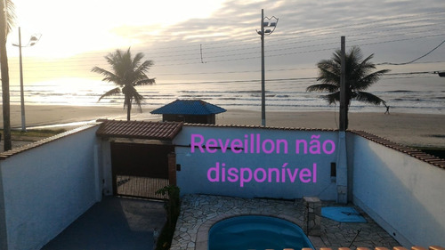 Imagem 1 de 11 de Casa C/piscina Em Frente A Praia