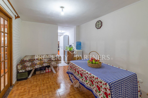 Casa De 5 Dormitorios Y 3 Baños En Villa Residenci...