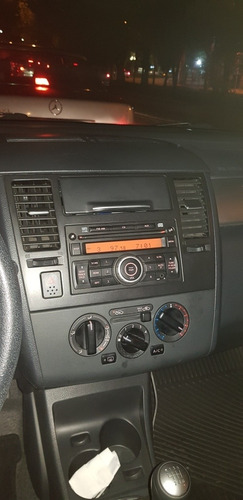 Nissan Tiida 1.8 Flex