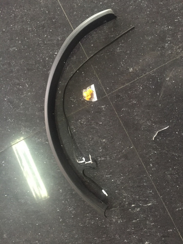 Platina Borde Rueda Delantera Izquierda Ecosport 03-08