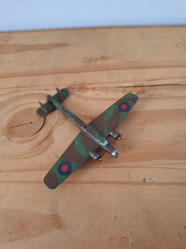 Dinky Toys Whitley Bomber Avion 