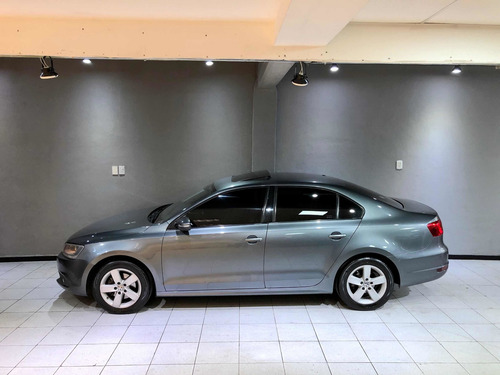 Volkswagen Vento 2.5 Luxury 170cv Tiptronic 2013