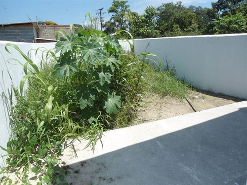 Imagem 4 de 12 de Casa - Venda - Coronel - Itanhaem - Ita2244