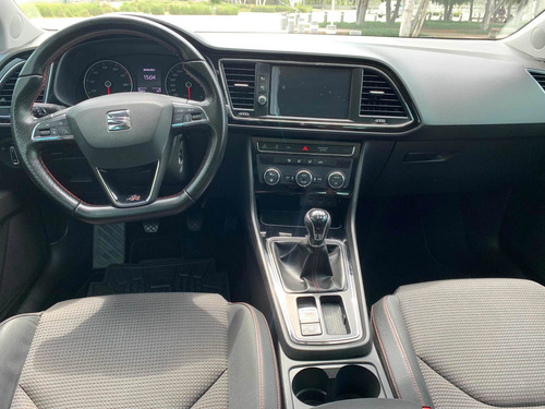 Imagen 10 de 13 de Seat Leon 2018 1.4 Fr T 150 Hp Mt