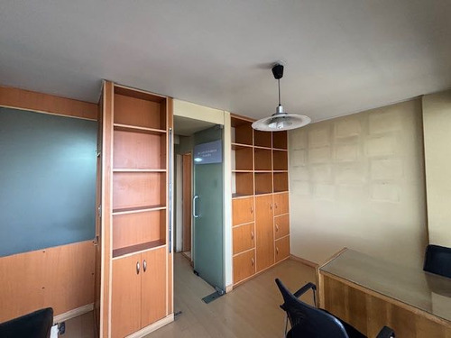 Venta Oficina, Edificio Galeno (64300)