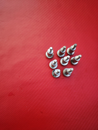 Tornillo Tapa Punterías Accord Odyssey Crv Civic 13-22 (Usado)