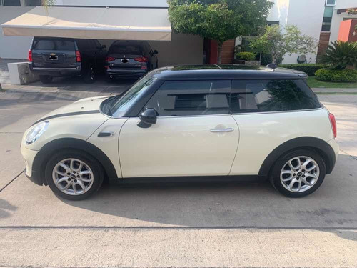 Imagen 2 de 10 de Mini Cooper 1.5 Chili 5 Puertas At 2015