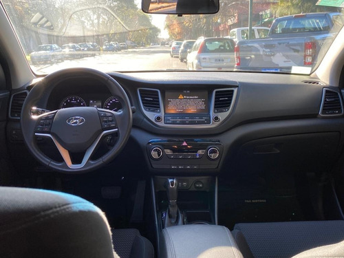 Imagen 19 de 25 de Hyundai Tucson 2.0 De 155cv 2017 Aut 2a Mano Serv Of 47000km