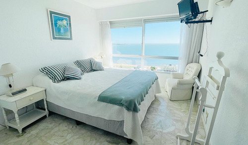 Imagen 10 de 23 de Apartamento En Venta De 3 Dormitorios En Playa Mansa (ref: Lij-5758)