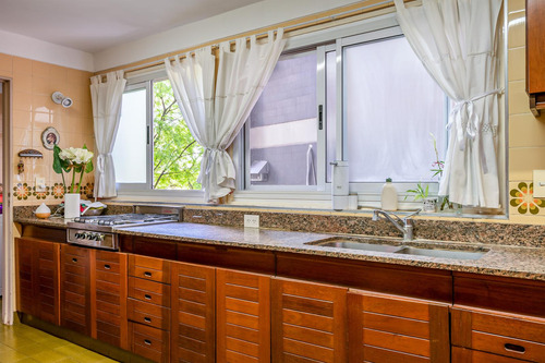 Excelente Piso - Venta - 4 Amb - 2 Balcones - Cochera - Baulera - Belgrano R