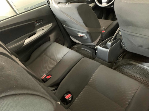 Imagen 7 de 10 de Toyota Avanza 2018 1.5 Xle At