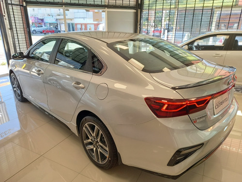 Kia Cerato Gt Line Sx 2.0 At 6 153cv My 2020
