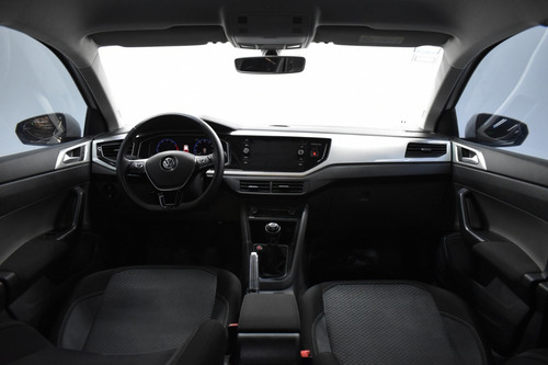 Imagen 10 de 14 de Volkswagen Polo Highline 1.6 Manual 2018 Rpm Moviles