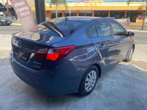 Imagem 10 de 10 de Hyundai Hb20s 2015 1.6 Comfort Plus Flex Aut. 4p