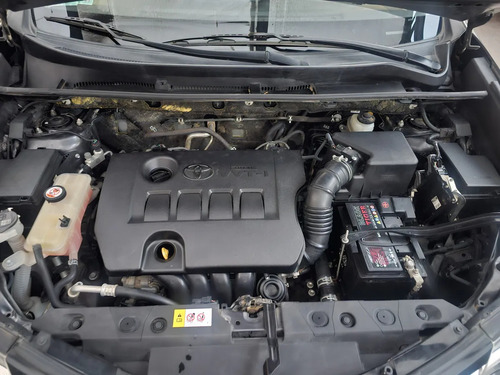 Toyota Rav4 2.0 Advantage Lujo 4x2 Mt 2017