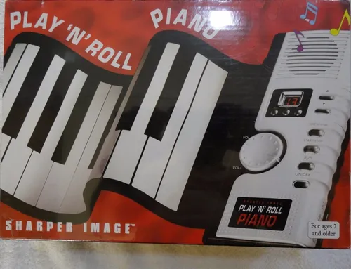 Piano Digital Portátil - Play 'n Roll Sharper Image (110v)