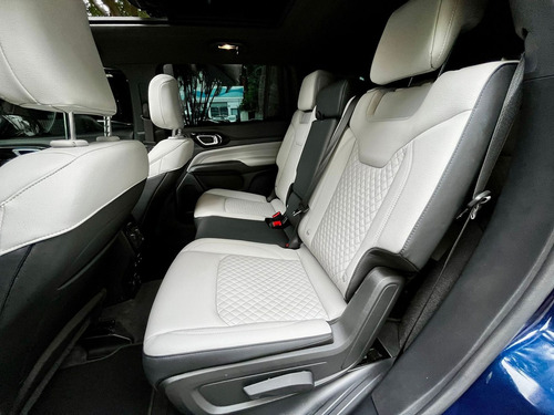 Jeep Commander 1.3 T270 TURBO OVERLAND