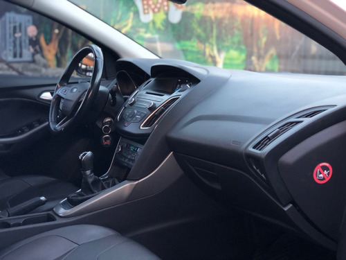 Imagen 16 de 25 de Ford Focus 2016 Se Plus Manual 2.0