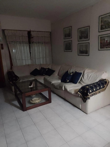 Casa En Venta - 3 Dormitorios 2 Baños - Cochera - 155mts2 - San Bernardo Del Tuyú