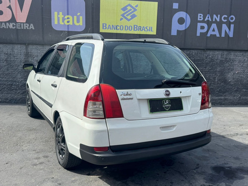 Fiat Palio Weekend 1.8 Hlx Flex 5p