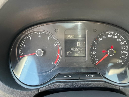 Imagen 6 de 15 de Volkswagen Polo Confort 4p 1.6at 2017 C Gnc