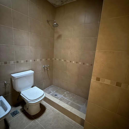 Casa De Tres Ambientes En Venta En El Rocío, Pilar - Dueño Directo - No Inmobiliarias