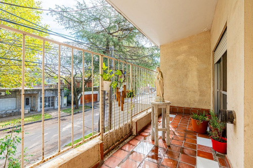 Casa En Venta En Granadero Baigorria Centro