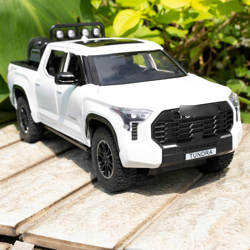 Camioneta Todoterreno Tundra Con Sonidos Y Luces