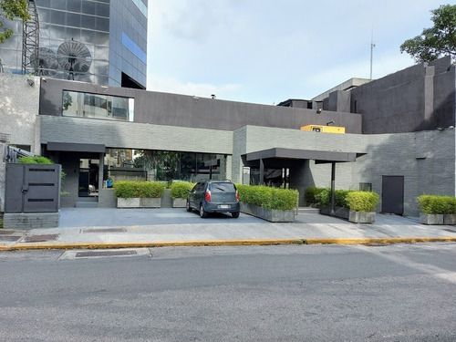 Imagen 1 de 7 de Se Vende Local En Altamira / Corzo 04123389698