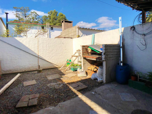Colonia- Venta Apartamento De 2 Dormitorios En Complejo
