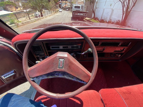 Imagem 11 de 15 de Oldsmobile Delta 88 Royale 1981