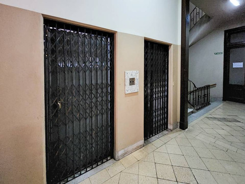 Imagen 11 de 15 de Venta De Oficina En Monserrat