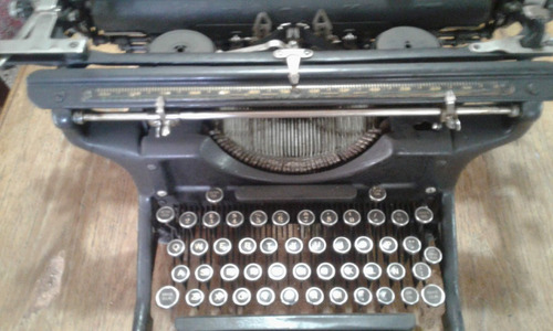 Maquina De Escribir Underwood Antigua Excelente !! Leer Bien