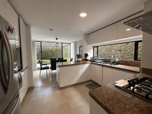 Casa En Venta En Camino De Arrayanes. Cod V135173