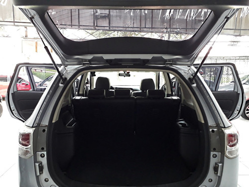 Mitsubishi Outlander 2.0 Automática Teto / Carro Barato Aqui