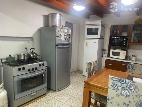 Casa En Venta De 3 Dorm 1b. En Pudahuel