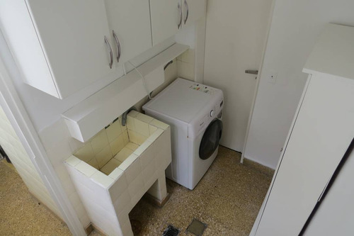 Imagen 10 de 21 de Venta De Departamento Con Balcón En Recoleta