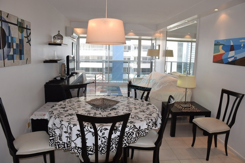 Apartamento En Brava, 1 Dormitorios *- Ref: 1726