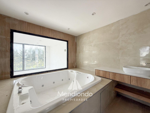 Casa 4 Amb Con Piscina Y Cochera Doble En Barrio Privado Tierras Del Mar