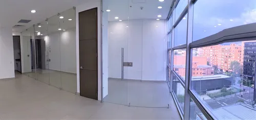 Oficina En Arriendo En El Chico. Cod A1002205