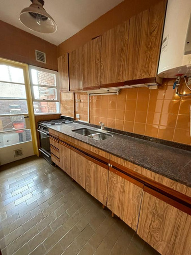 Departamento En Venta De 2 Ambientes Excelente Ubicación - Wilde