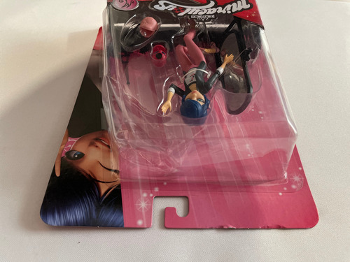 Marinette Miraculous Ladybug Bandai Playmates Muñeca 12cms (Usado)