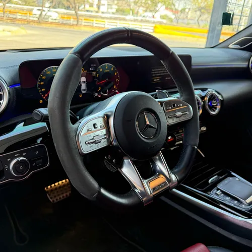 Mercedes Benz Cla 45 S Amg 4matic+ 2023